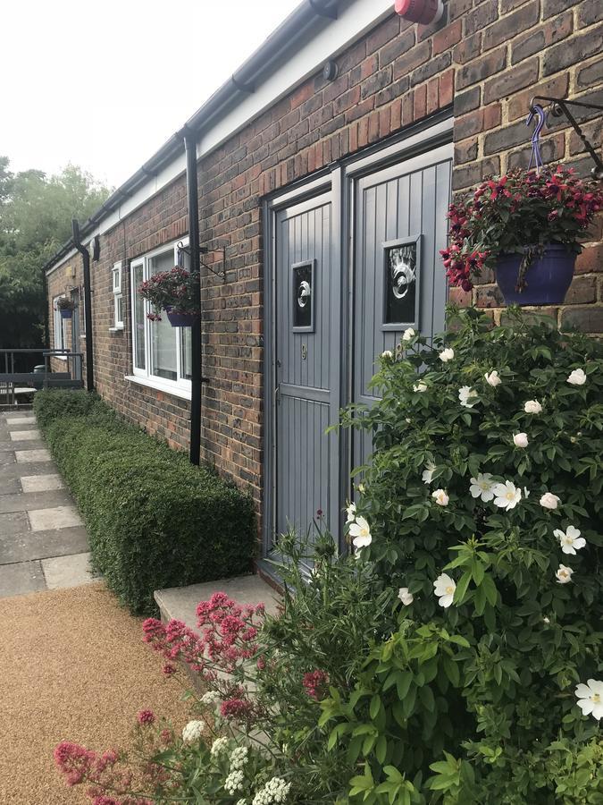 The Coast Yard 4*